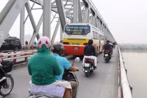 Hà Nội: Cấm nhiều loại xe qua cầu Chương Dương