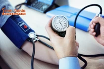 [INFOGRAPHIC]: Cách hạ huyết áp không dùng thuốc