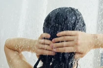 Chuyên gia chỉ rõ lý do không nên tắm ngay sau khi ăn