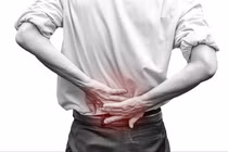 Nhận biết triệu chứng viêm cột sống dính khớp