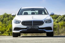 Loạt ô tô hưởng "ưu đãi kép", khách Việt tiết kiệm hàng trăm triệu đồng 