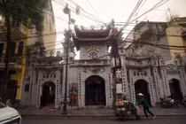 Bí ẩn ngôi chùa đắc địa bậc nhất phố cổ Hà Nội 