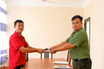 Chủ tạp hóa 3 lần nhận chuyển nhầm tiền và cái kết ấm lòng