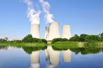 Vì sao nên phát triển điện hạt nhân?