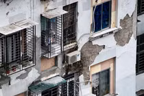 Hà Nội: Khu tái định cư Nam Trung Yên xuống cấp, nhếch nhác