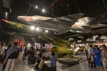 3 vũ khí bảo vật quốc gia 