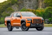 Mitsubishi Triton Athlete 2024 có gì “đấu” Ford Ranger Wildtrak, Toyota Hilux Adventure?