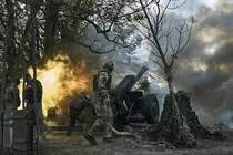  Ugledar thất thủ, chỉ huy Kiev dùng súng tự sát