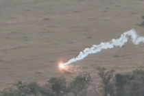 Drone Nga rải mưa lửa lên phòng tuyến Ukraine