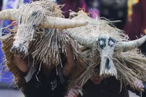 Độc đáo lễ hội “Trâu rơm bò rạ” tôn vinh văn hóa lúa nước