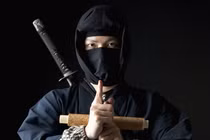 Hé lộ sự thật kinh thiên động địa về Ninja
