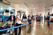 Giá vé máy bay dịp lễ 30/4 đến các điểm du lịch “hạ nhiệt” mạnh