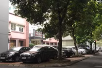Hà Nội thiếu trầm trọng chỗ để xe ô tô 