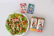 Tuyệt chiêu nhàn tênh giúp mẹ hiện đại “dỗ” con “nạp” rau ngày Tết