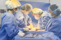 Người phụ nữ 42 tuổi mới phát hiện có hai cơ quan sinh sản