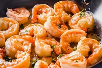 Đừng mãi luộc hay rang, tôm làm kiểu này ăn siêu tốn cơm