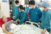 Người đàn ông phải cắt 1,5 mét ruột vì thói xấu khó bỏ