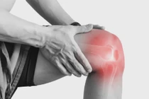 Suýt mất khả năng vận động vì... chủ quan chấn thương nhẹ khi chơi thể thao