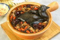 5 món canh gà ác giúp cải thiện sinh lý nam giới