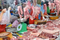 Giá thịt lợn sáng 30 Tết bất ngờ giảm mạnh