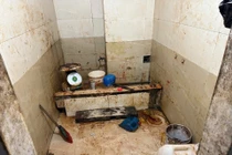 Cận cảnh xưởng sản xuất bim bim ở Hà Nội