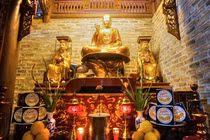 Tượng "Phật ngồi lưng Vua" độc đáo nhất Việt Nam