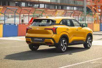 4 phiên bản Mitsubishi XForce tại Việt Nam