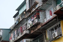 Làm gì để xóa "chuồng cọp" nhà tập thể?