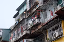 Làm gì để xóa "chuồng cọp" nhà tập thể?