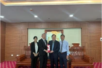 Chủ tịch VUSTA Phan Xuân Dũng tiếp Trưởng đại diện JINED tại Việt Nam