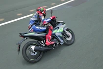 Những thiết bị bổ trợ nên có cho chuyến đi phượt với xe côn tay 