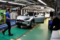 Bê bối gian lận thử nghiệm, Toyota tạm ngừng giao xe