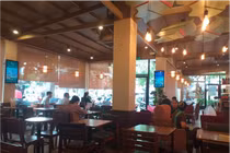 Lắp đặt khung cửa kính, vách tường kính: Cần đảm bảo sự chắc chắn an toàn