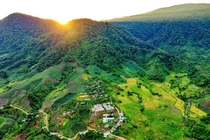 Du lịch xanh ở thủ phủ sâm Ngọc Linh