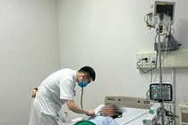 Biến chứng đồng nhiễm vi khuẩn, tử vong do sốt xuất huyết