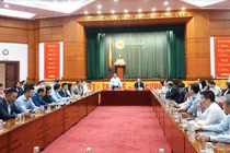 Bộ Tài chính bàn cách tháo gỡ khó khăn cho thị trường tài chính