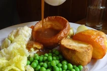 Thời điểm nào ăn tối giúp giảm cân hiệu quả nhất?