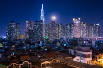 Bất chấp thị trường trầm lắng, giá rao bán chung cư vẫn tiếp tục tăng