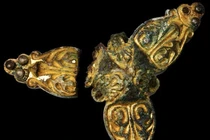 Khai quật mộ cổ, sững người phát hiện kho báu 'vô song' 