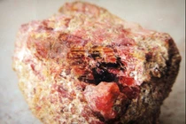 Lộ diện viên đá quý bậc nhất Việt Nam, chuyên gia quốc tế sửng sốt vì...