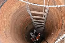 Tin vào giấc mơ, bất ngờ phát hiện 'kho báu' khổng lồ dưới sàn nhà