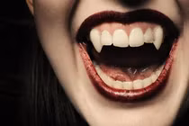 Mở mộ cổ 'ma cà rồng', giật mình chân dung người phụ nữ bị 'phong ấn' 