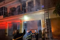 Hà Nội: Cháy nhà 1 người tử vong, 6 người mắc kẹt được cứu thoát