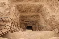 Mở mộ cổ, chuyên gia "tái mặt" khi thấy cảnh tượng này