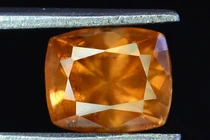 Khoáng chất hiếm nhất trên Trái Đất, đắt gấp 35 lần kim cương