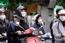 Miền Bắc mưa phùn, trời rét kéo dài dịp Tết Nguyên đán