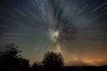 Mưa sao băng Perseids đẹp nhất 2023: Người Việt chiêm ngưỡng sao?