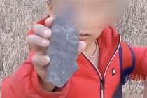 Chơi tìm kho báu, ai ngờ đụng trúng “báu vật Trời cho” 500 triệu năm