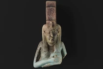 Báu vật Ai Cập 4.000 tuổi xuất hiện giữa sân trường học