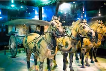 Bí ẩn cỗ xe giường nằm của Tần Thủy Hoàng 2.000 năm vẫn chạy 